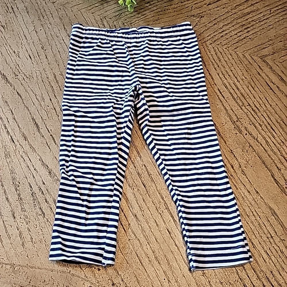 Navy and white stripe capri legging 4T